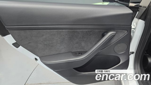 Tesla Model 3 Long Range AWD 2021 — фото 25