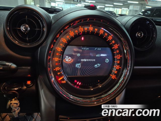 MINI Cooper D Countryman ALL4 1st 2015 — фото 18