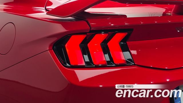 Ford Mustang (VII) 5.0 GT Premium Coupe 2024 — фото 23