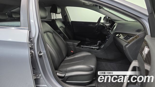 Hyundai Sonata (LF) LPI Smart(Handicapped) 2017 — фото 11