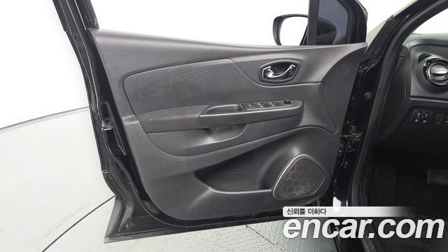 Renault Korea QM3 LE 2014 — фото 30