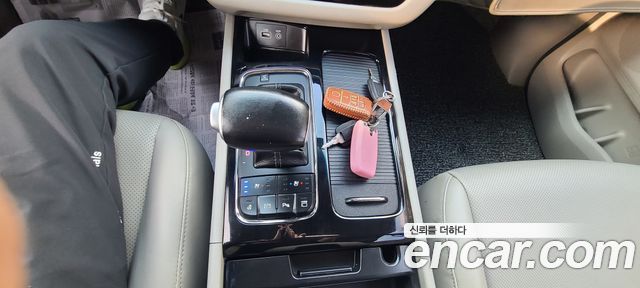 Kia Carnival 9-seater Prestige 2018 — фото 15
