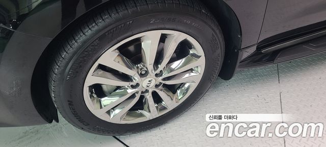 Kia Carnival 9-seater Prestige 2018 — фото 22