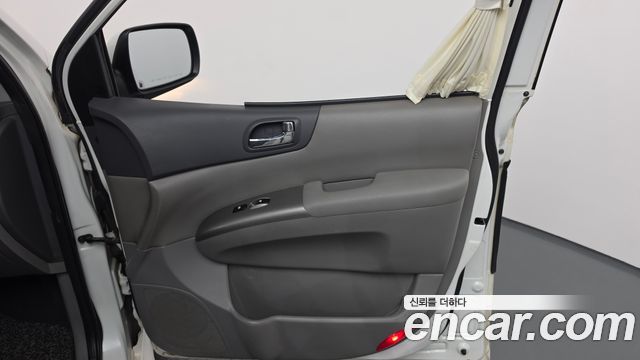 Kia Carnival R Grand Carnival GLX Premium 2013 — фото 25