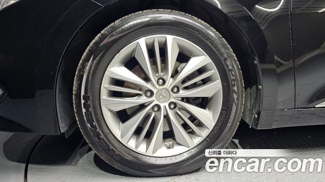 Hyundai Grandeur (HG) HG240 Modern Collection 2017 — фото 5