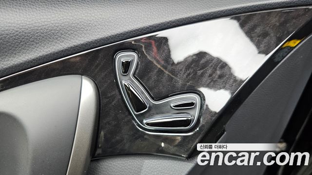 Hyundai Grandeur (HG) HG240 Modern Collection 2017 — фото 13