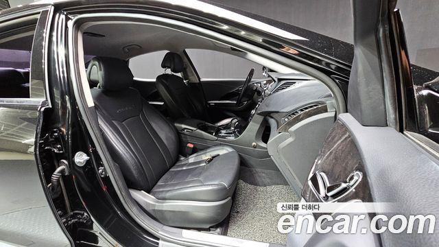 Hyundai Grandeur (HG) HG240 Modern Collection 2017 — фото 26