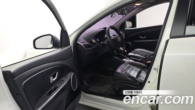 Renault Korea SM3 SE Plus 2014 — фото 10