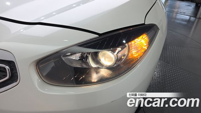 Renault Korea SM3 SE Plus 2014 — фото 28