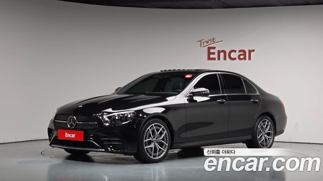 Mercedes-Benz E-Class (W213) E220d 4MATIC AMG Line