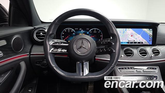 Mercedes-Benz E-Class (W213) E220d 4MATIC AMG Line 2021 — фото 13