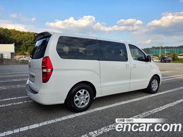 Hyundai Grand Starex 12-Seater Wagon CVX Luxury 2014 — фото 5