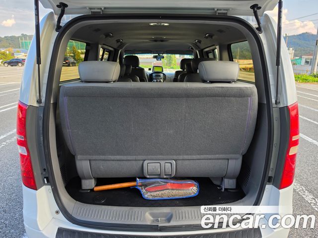 Hyundai Grand Starex 12-Seater Wagon CVX Luxury 2014 — фото 8