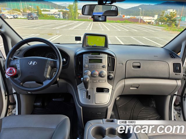 Hyundai Grand Starex 12-Seater Wagon CVX Luxury 2014 — фото 18