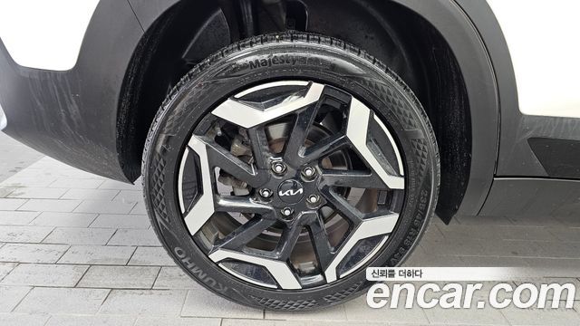 Kia Seltos Gasoline 1.6 Turbo 2WD Signature 2023 — фото 5