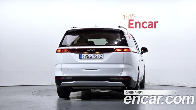 Kia Carnival (IV) Diesel 9-Seater Prestige 2023 — фото 4