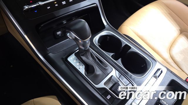 Kia Carnival (IV) Diesel 9-Seater Prestige 2023 — фото 9