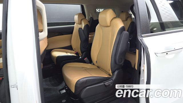 Kia Carnival (IV) Diesel 9-Seater Prestige 2023 — фото 12