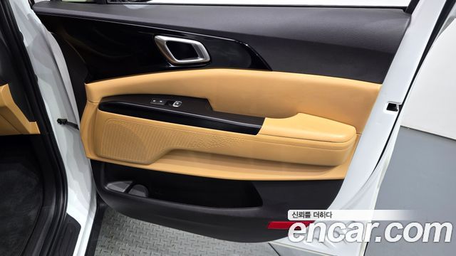 Kia Carnival (IV) Diesel 9-Seater Prestige 2023 — фото 24
