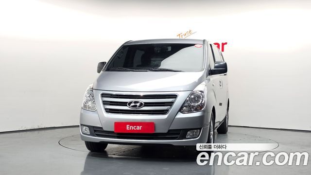Hyundai Grand Starex 5-Seater VAN Smart 2016 — фото 3