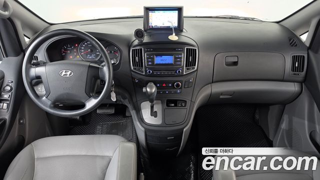 Hyundai Grand Starex 5-Seater VAN Smart 2016 — фото 7