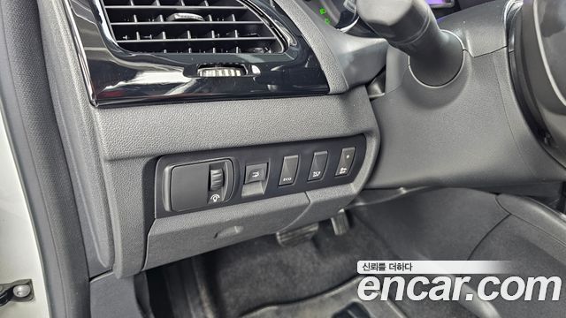 Renault Korea SM3 Z.E. RE 2017 — фото 16