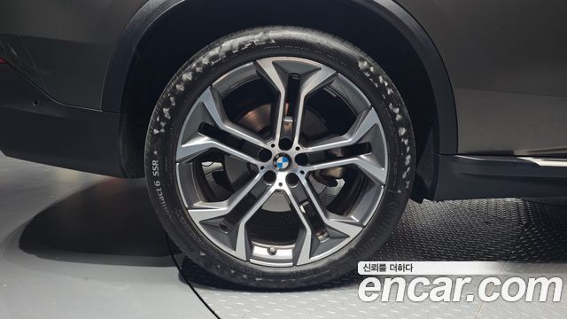 BMW X5 (G05) xDrive 40i xLine 2025 — фото 5