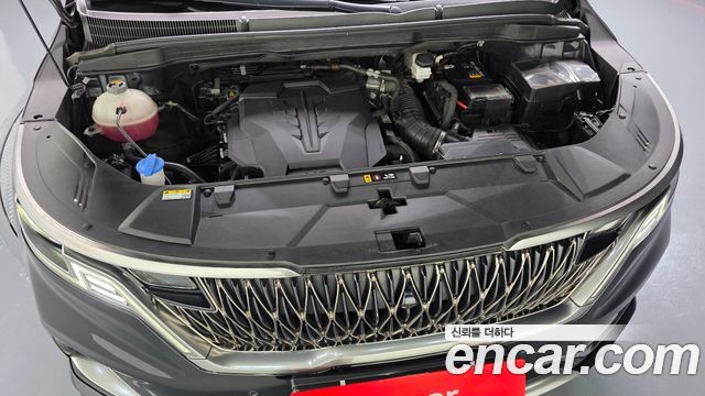 Kia Carnival (IV) Gasoline 9-seater Limousine(Special vehicle) 2023 — фото 6