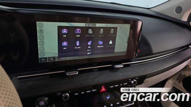 Kia Carnival (IV) Gasoline 9-seater Limousine(Special vehicle) 2023 — фото 15