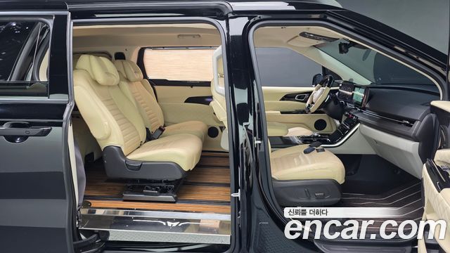 Kia Carnival (IV) Gasoline 9-seater Limousine(Special vehicle) 2023 — фото 26
