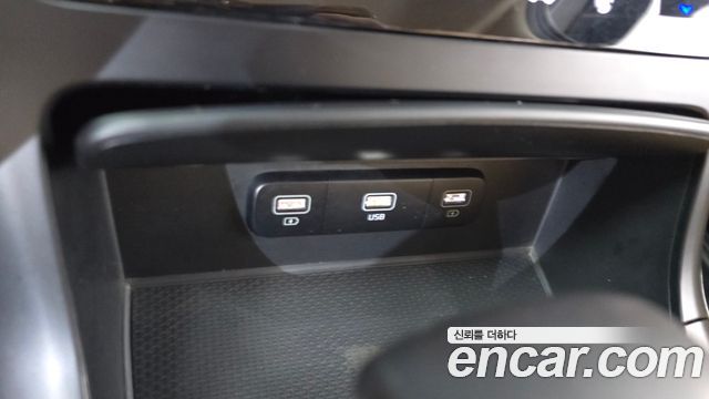 Kia Carnival (IV) Diesel 9-Seater Prestige 2021 — фото 28