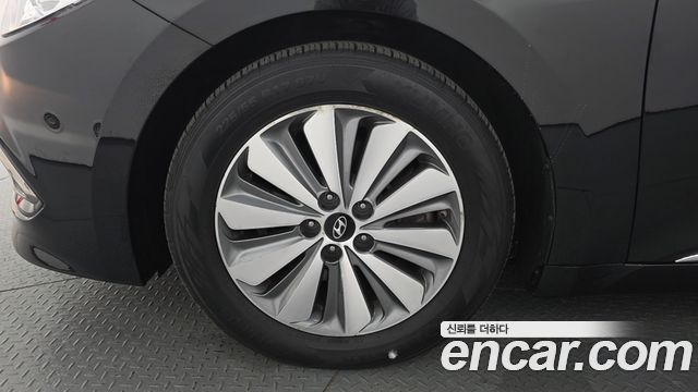 Hyundai Grandeur Hybrid (HG) Premium 2015 — фото 5