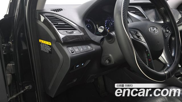 Hyundai Grandeur Hybrid (HG) Premium 2015 — фото 13