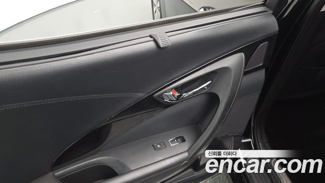 Hyundai Grandeur Hybrid (HG) Premium 2015 — фото 19