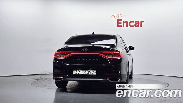Hyundai Grandeur (IG) 2.4 Premium 2019 — фото 4