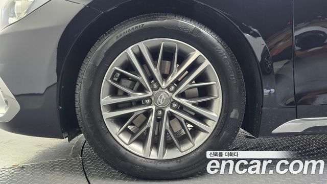 Hyundai Grandeur (IG) 2.4 Premium 2019 — фото 5