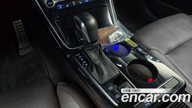 Hyundai Grandeur (IG) 2.4 Premium 2019 — фото 9