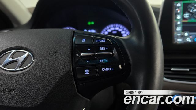 Hyundai Grandeur (IG) 2.4 Premium 2019 — фото 18