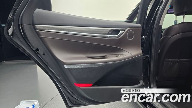 Hyundai Grandeur (IG) 2.4 Premium 2019 — фото 25