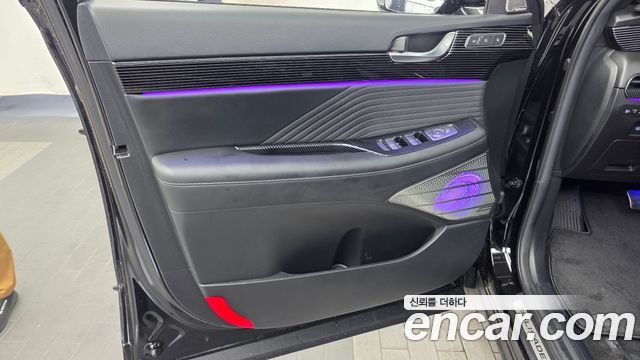 Hyundai Palisade Gasoline 3.8 2WD Calligraphy Black Edition 2024 — фото 24