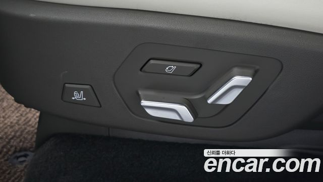 Hyundai Santa Fe (MX5) Gasoline 2.5T 2WD Calligraphy 2025 — фото 18