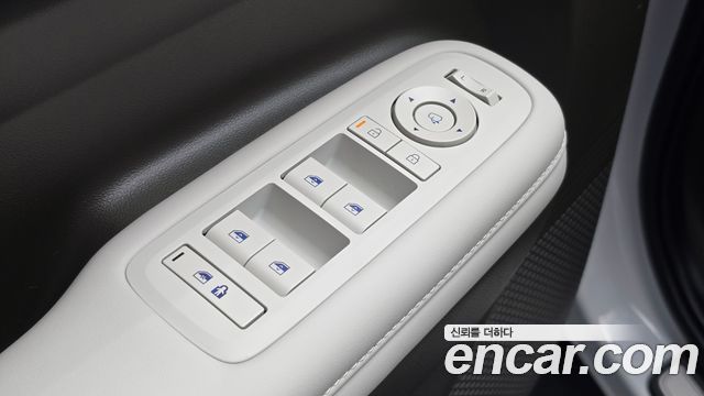Hyundai Santa Fe (MX5) Gasoline 2.5T 2WD Calligraphy 2025 — фото 38