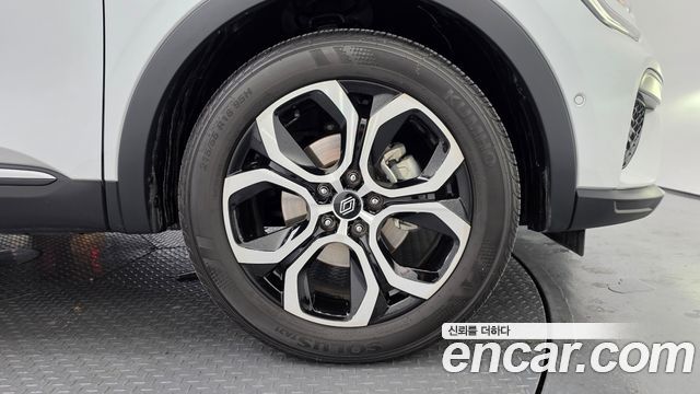 Renault Korea Arkana 1.6 E-TECH Iconic 2025 — фото 21