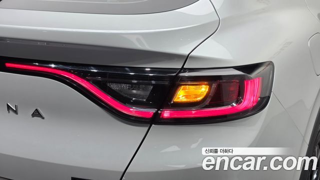 Renault Korea Arkana 1.6 E-TECH Iconic 2025 — фото 23