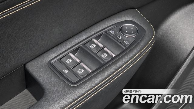 Renault Korea Arkana 1.6 E-TECH Iconic 2025 — фото 28