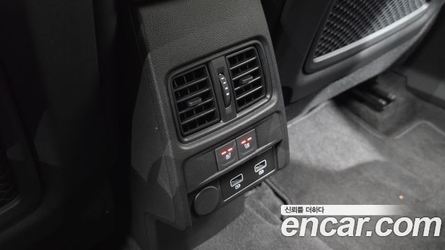 Renault Korea Arkana 1.6 E-TECH Iconic 2025 — фото 30