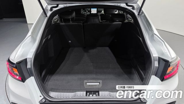 Renault Korea Arkana 1.6 E-TECH Iconic 2025 — фото 33