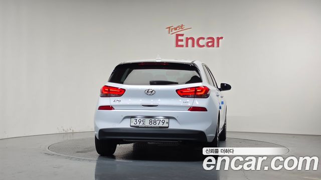 Hyundai i30 (PD) 1.4 Turbo Premium 2018 — фото 4