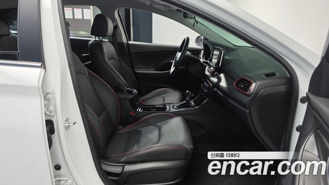 Hyundai i30 (PD) 1.4 Turbo Premium 2018 — фото 11