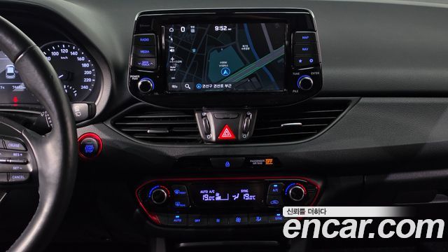Hyundai i30 (PD) 1.4 Turbo Premium 2018 — фото 14